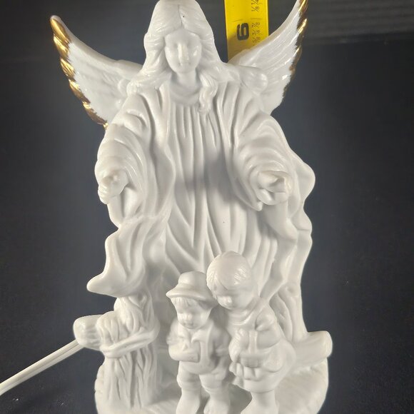 Art Mark White Porcelain Guardian Angel & Children Tabletop Night Light Electric - Picture 12 of 14